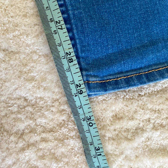 Hollister super skinny jeans, size 9R - Picture 4 of 7